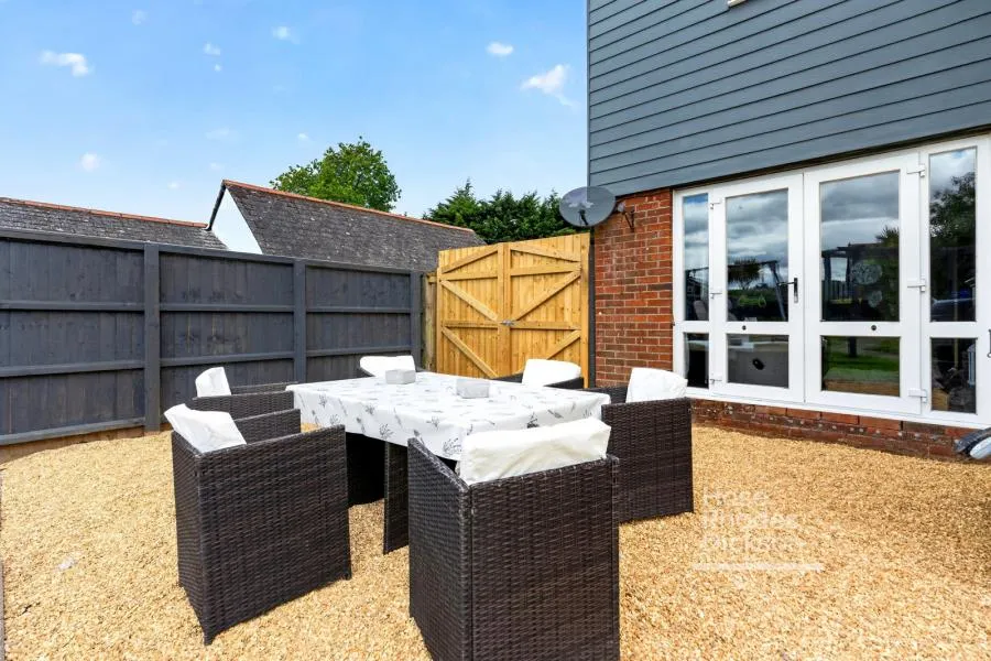 Albert Road, Cowes, PO31, photo 14