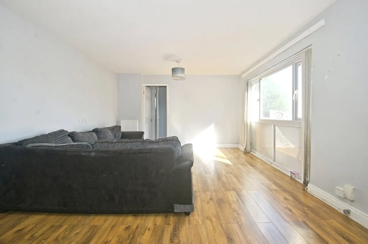 Chapel Wood, Llanedeyrn, Cardiff, CF23, photo 2