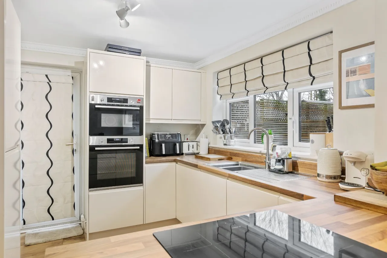 Trafford Close, Stevenage, SG1, photo 9