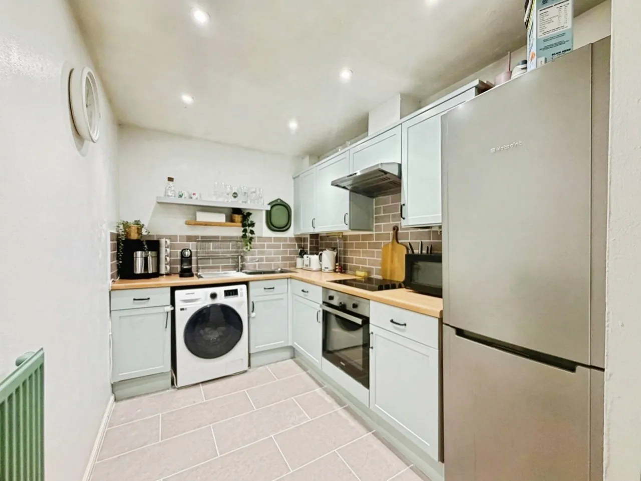 Whittle Close, Ash Vale, Surrey, GU12 5SX, photo 3