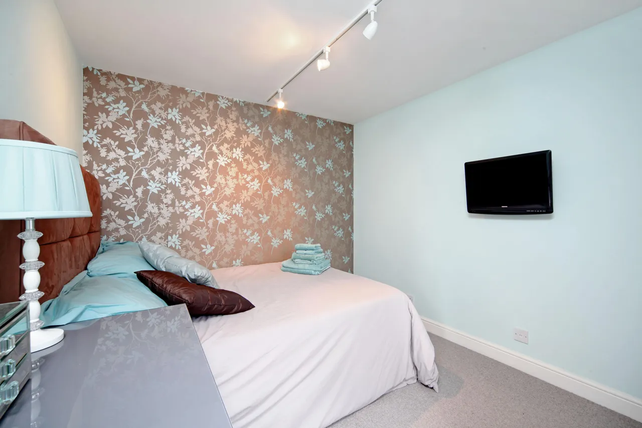 Albany Road, Old Windsor, SL4, photo 10