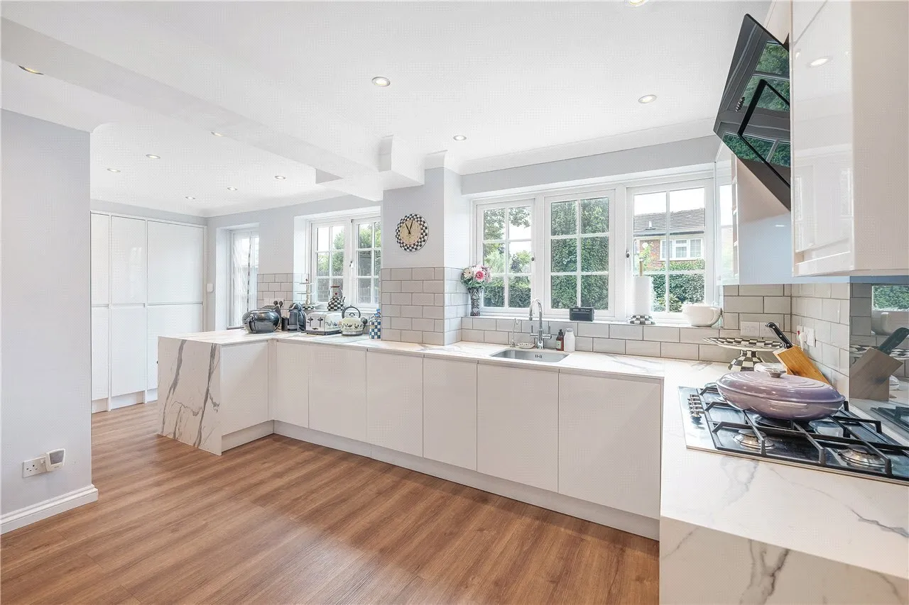 Oakwood Avenue, Beckenham, BR3, photo 2