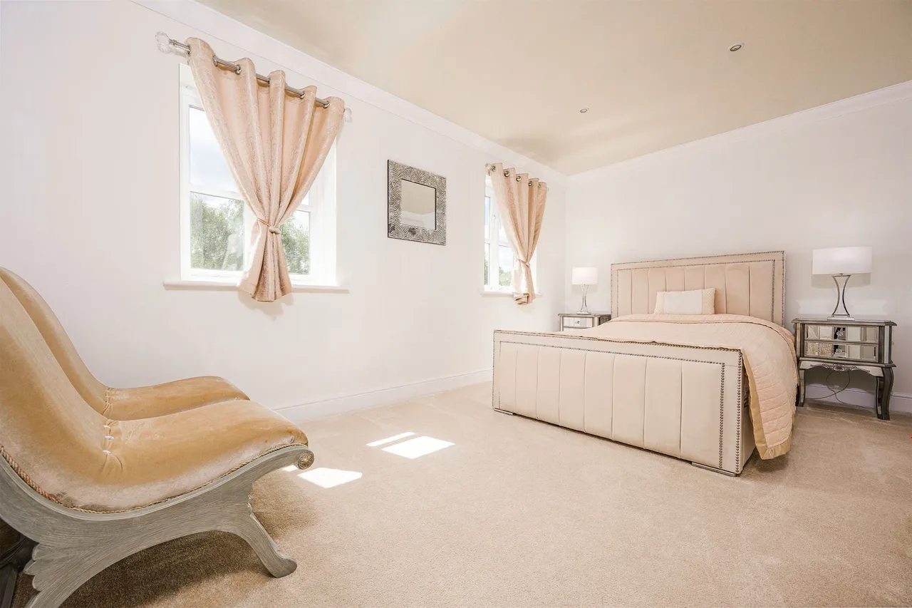 Mawsley Lodge Kettering, NN14, photo 13