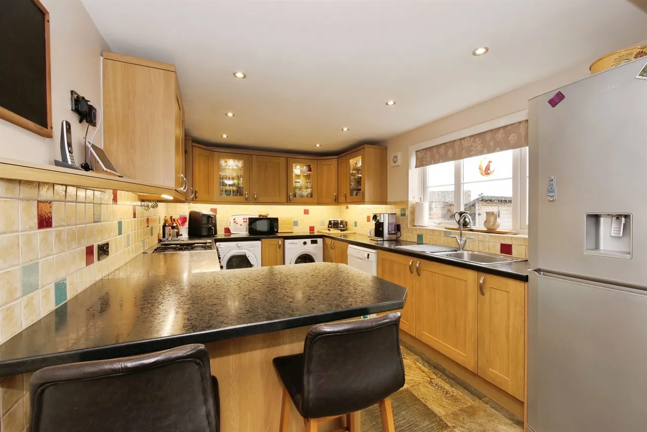 Swn Yr Aderyn BRIDGEND, CF33, photo 2
