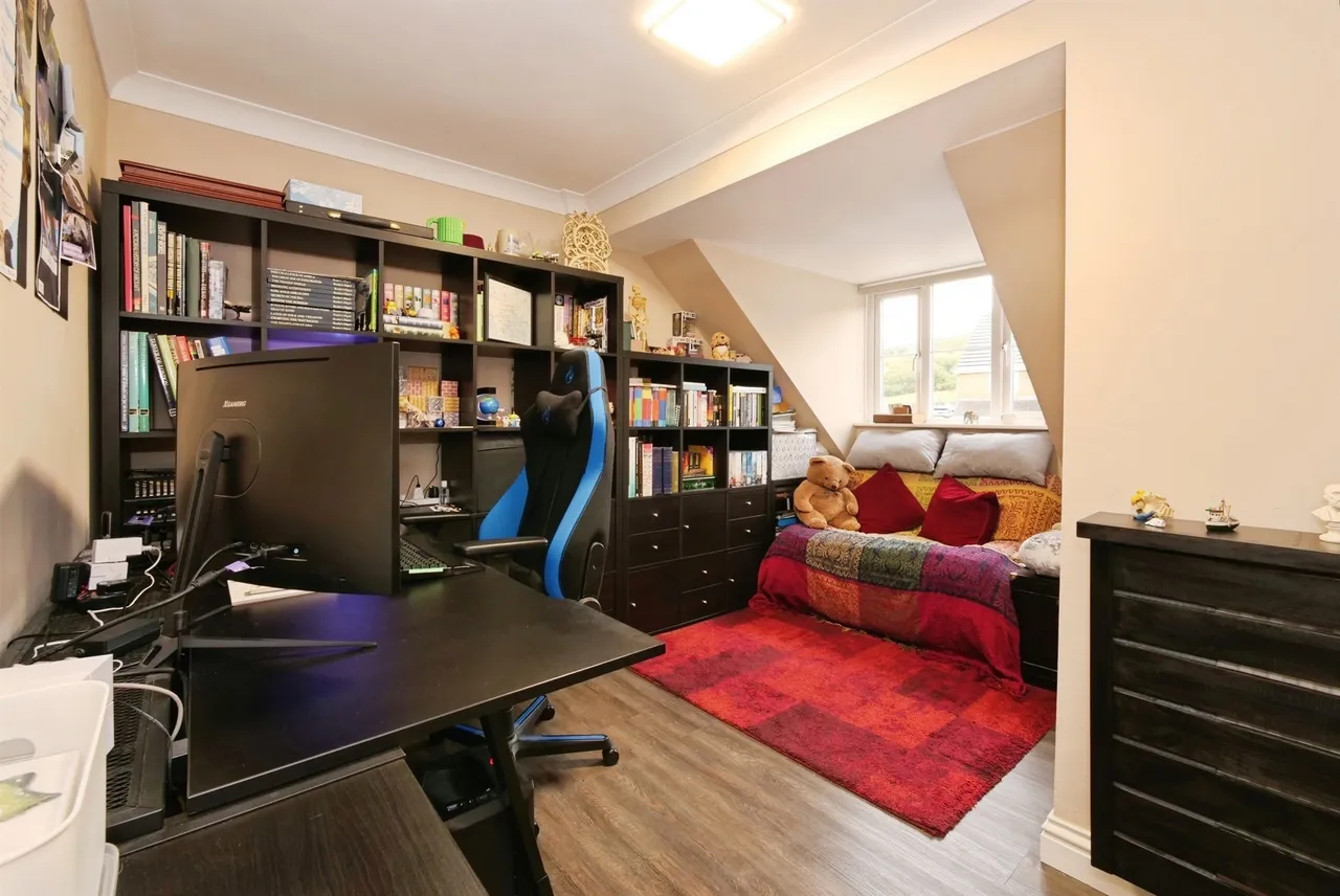 Swn Yr Aderyn BRIDGEND, CF33, photo 18