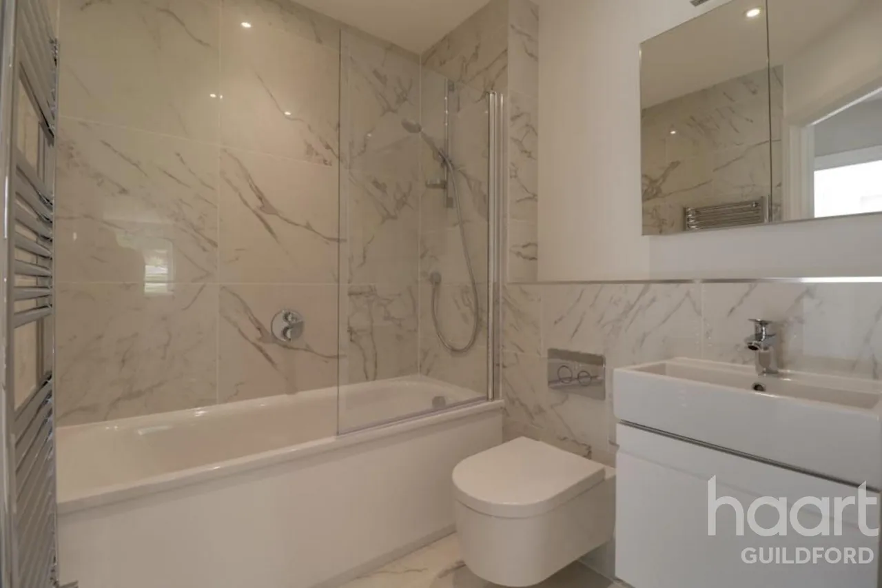 Albury Place, GU1, photo 6