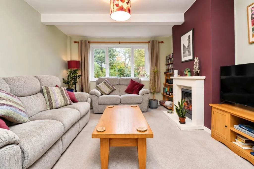 Buffins Road, Odiham, photo 3