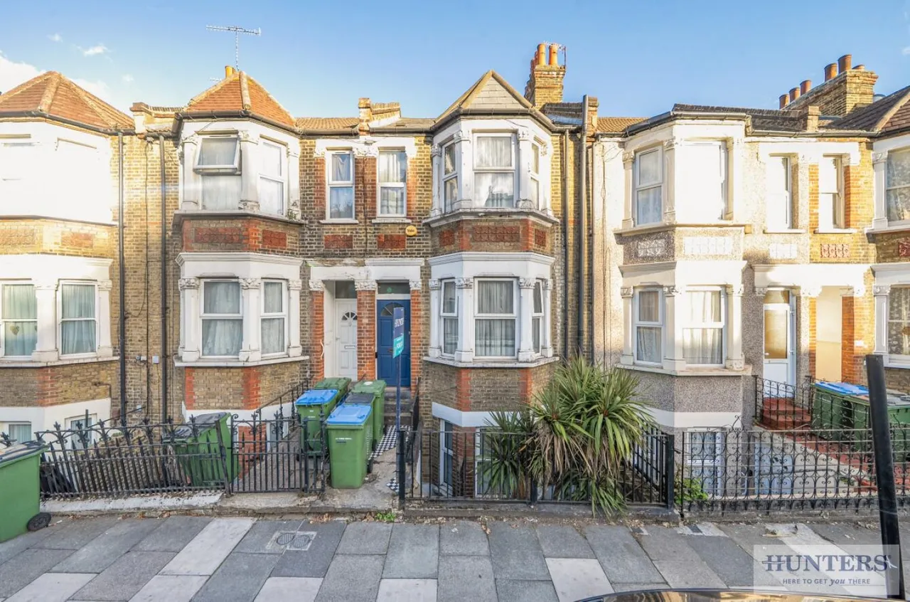 4 bed house for sale, Wickham Lane, Abbey Wood, SE2
