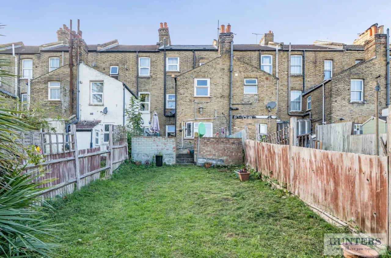 Wickham Lane, Abbey Wood, SE2, photo 21