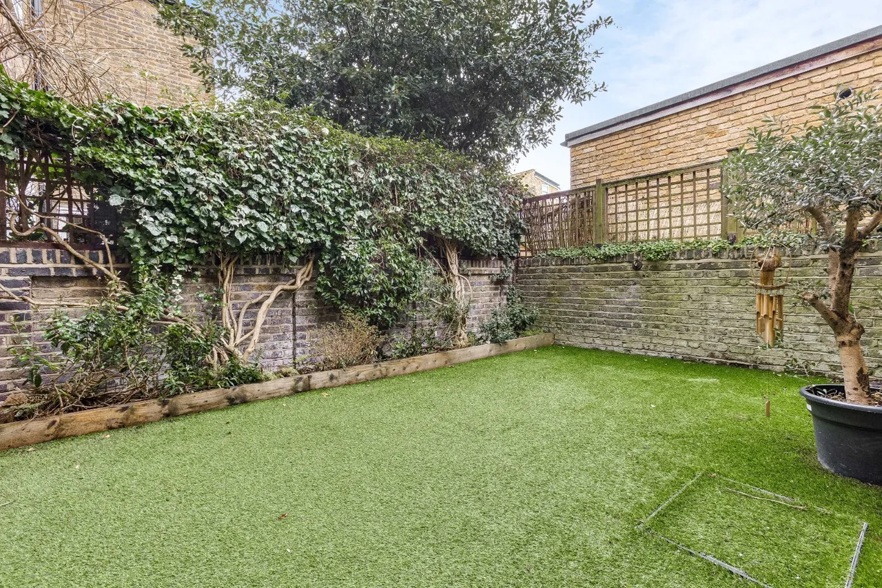 Wakehurst Road, London, SW11, photo 10