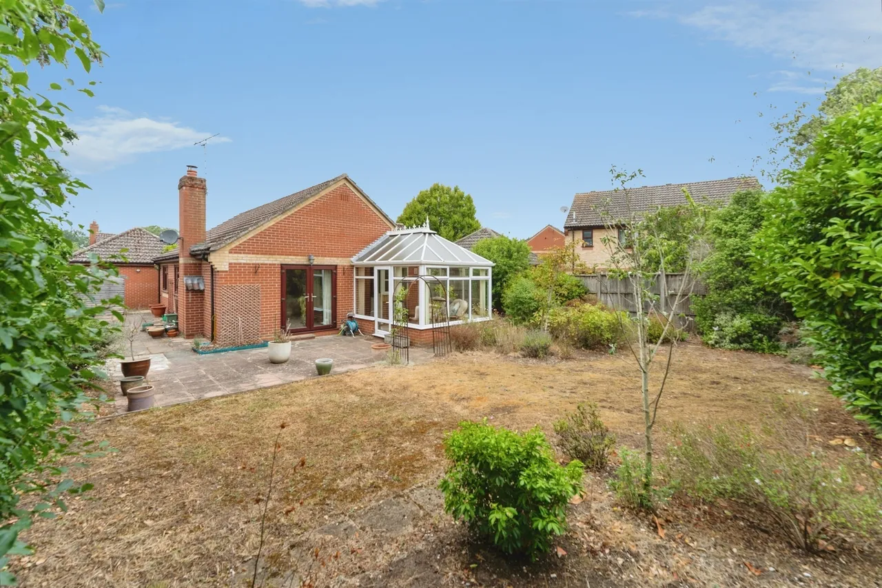 3 bed house for sale — St. Benedicts Road, Brandon