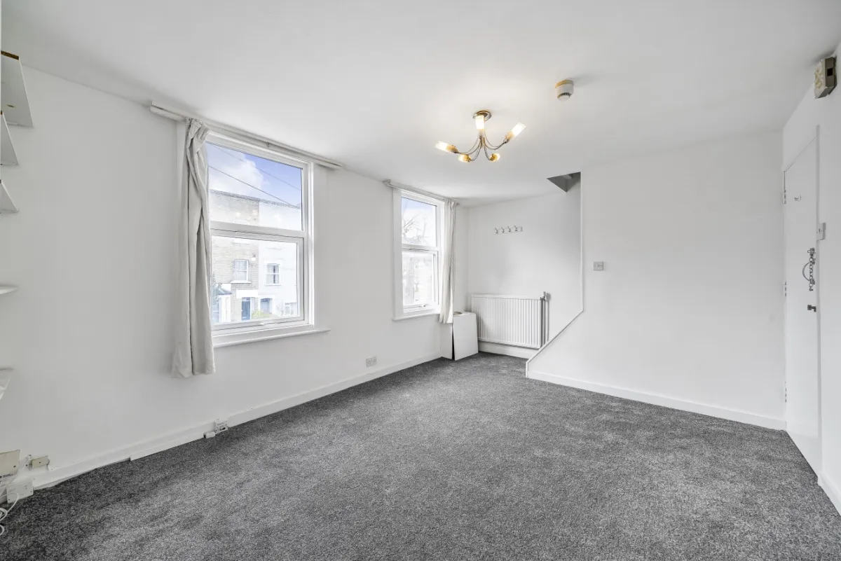 Birchanger Road, South Norwood, SE25, photo 2