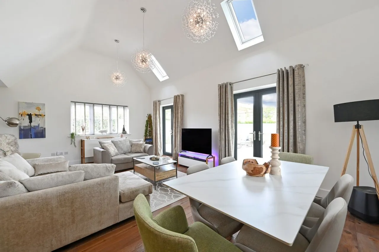 Woodlands, SO40, photo 19