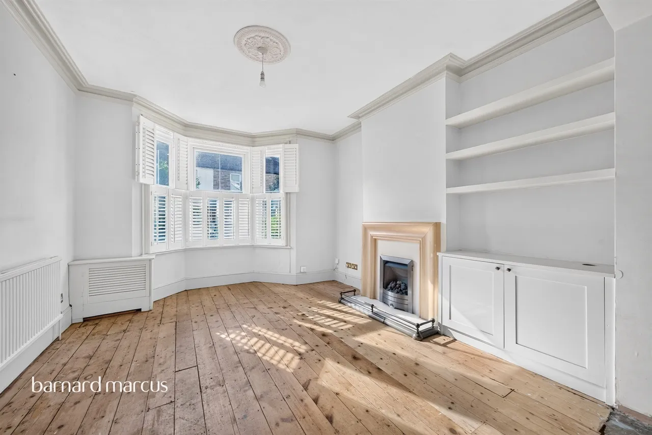 Cromwell Road, Feltham, TW13, photo 3