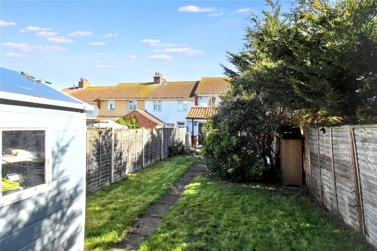 St. Edmunds Road, Southwold, Suffolk, IP18, photo 3