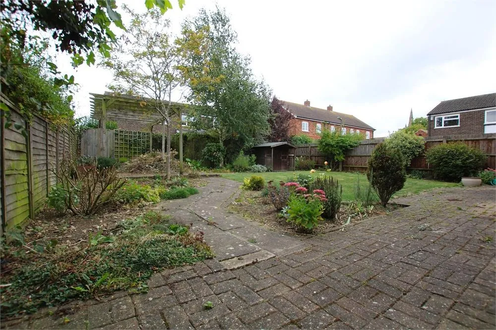 Hanslope, Milton Keynes, MK19 7NX, photo 13