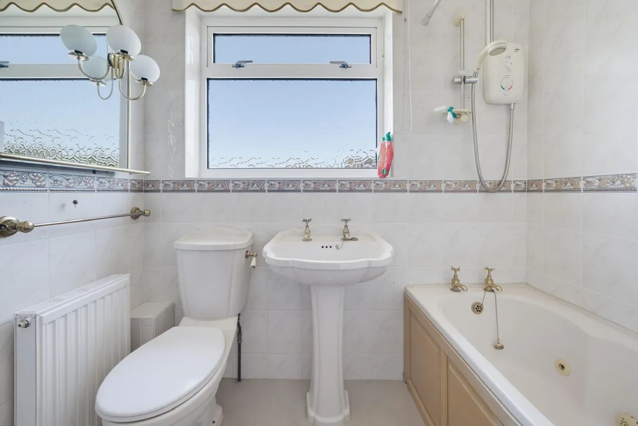 Millands Close, Newton, SA3, photo 16