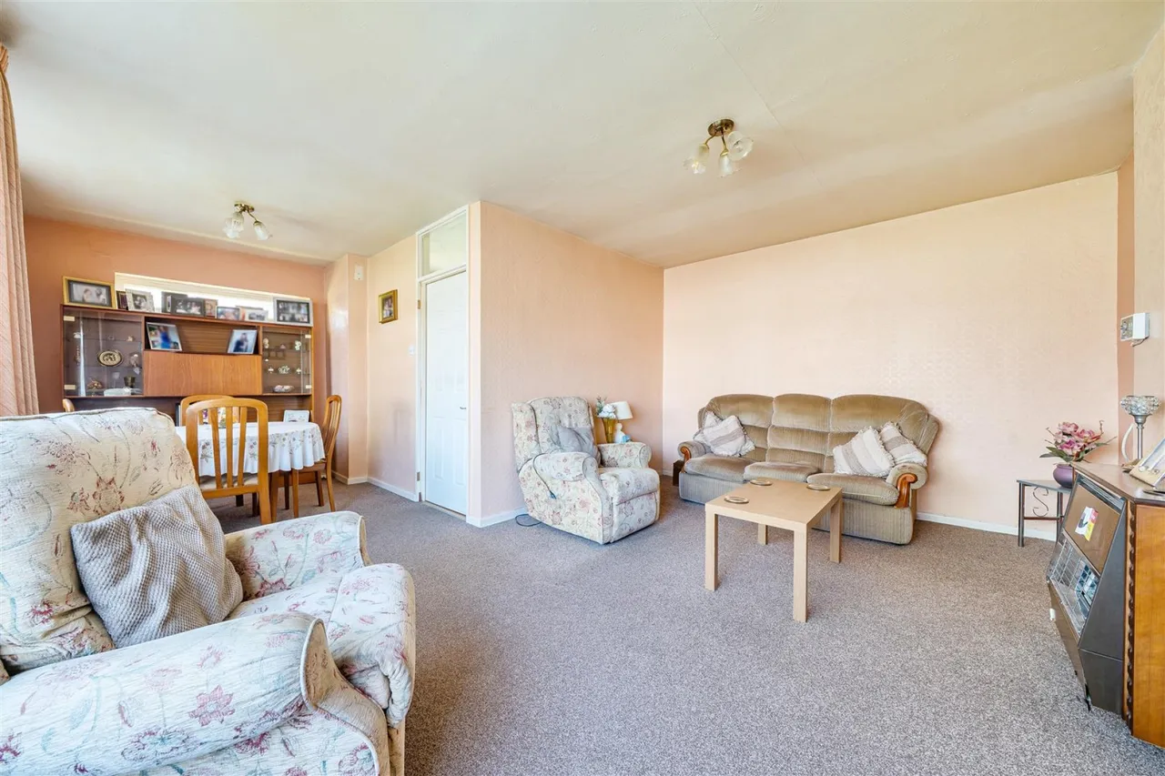 Drayton Close, Whitchurch Park, BS14, photo 3