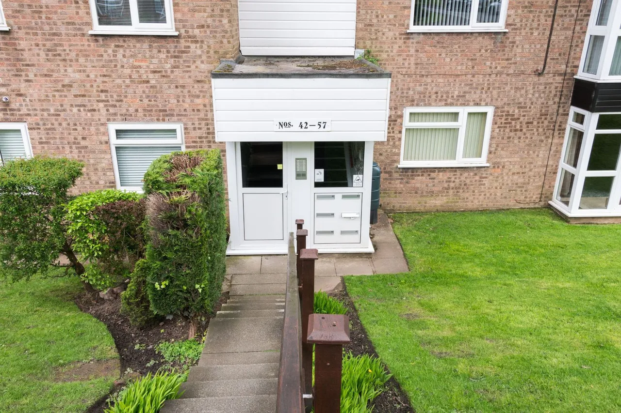 Brentwood Court, Prestwich, M25, photo 11
