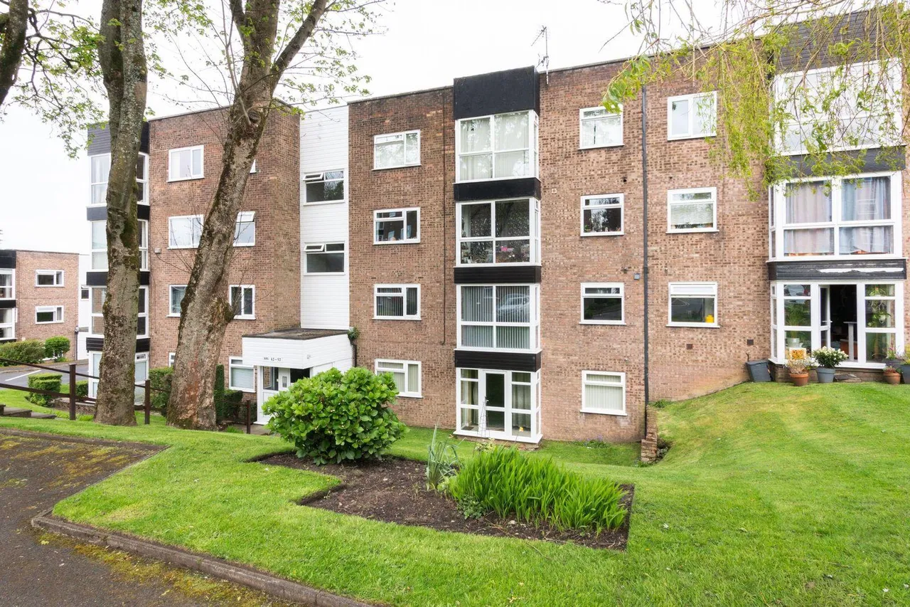Brentwood Court, Prestwich, M25, photo 10