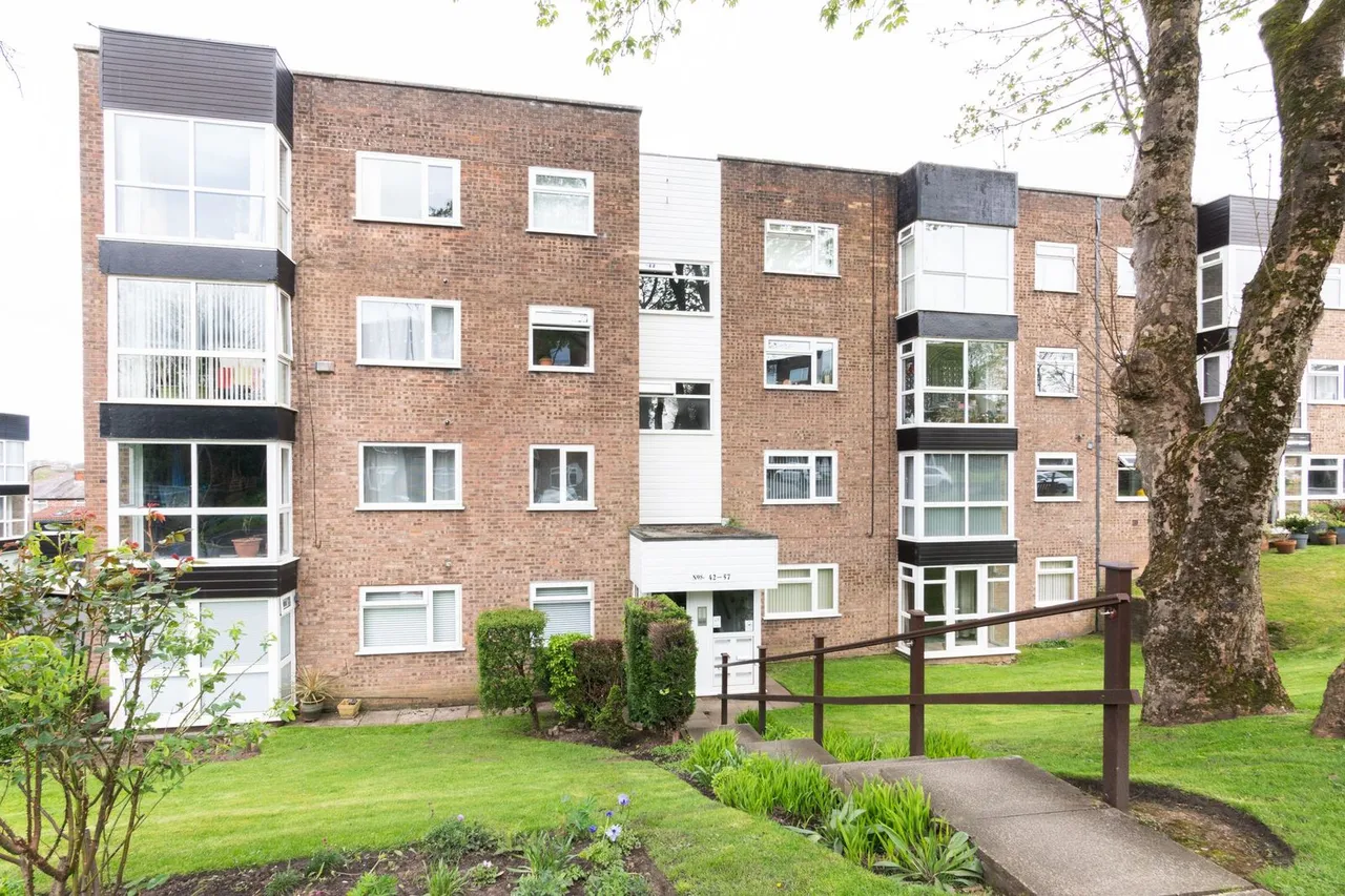 1 bed flat for sale — Brentwood Court, Prestwich, M25