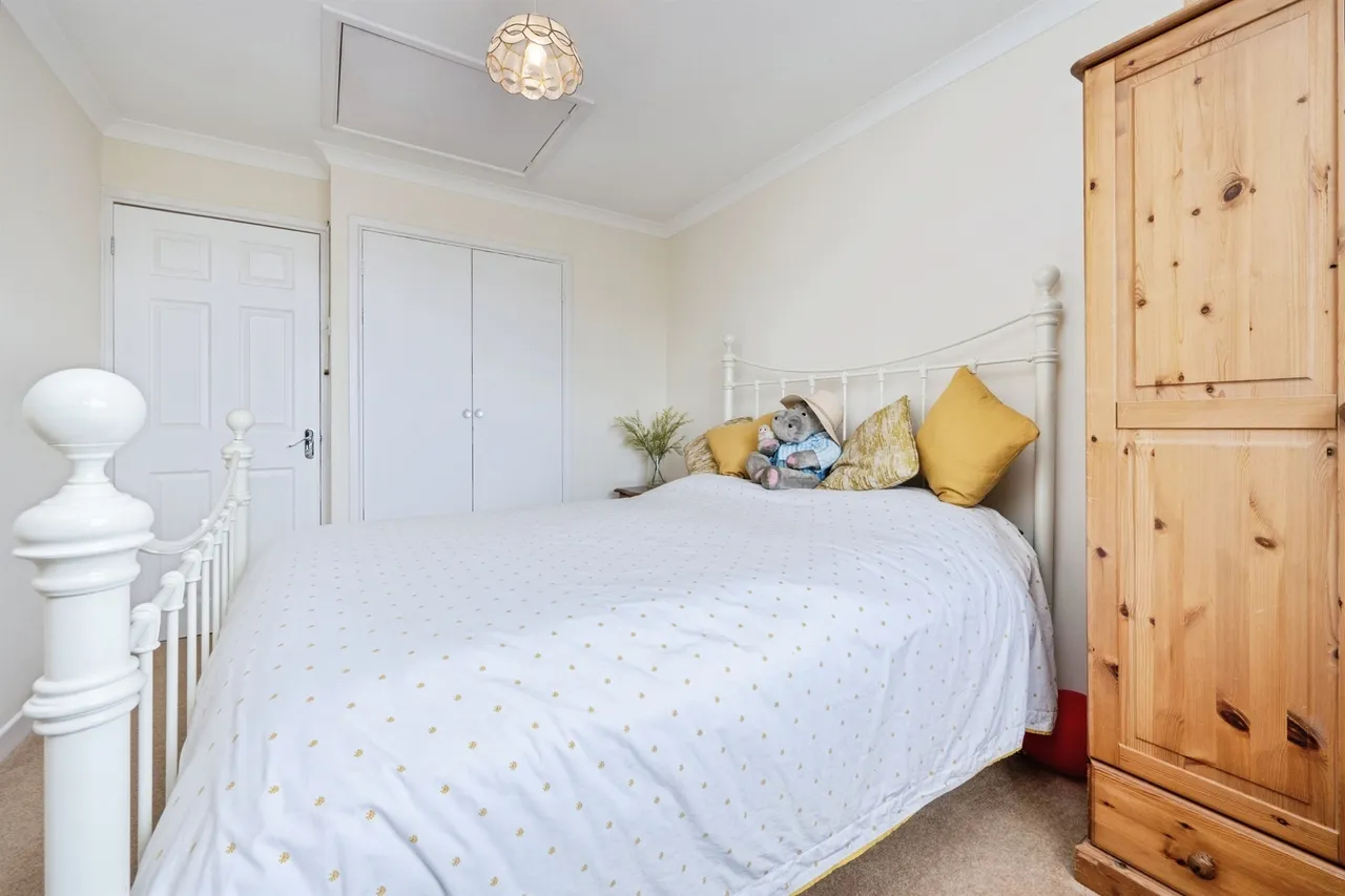 Box End Road, Kempston, Bedford, photo 11