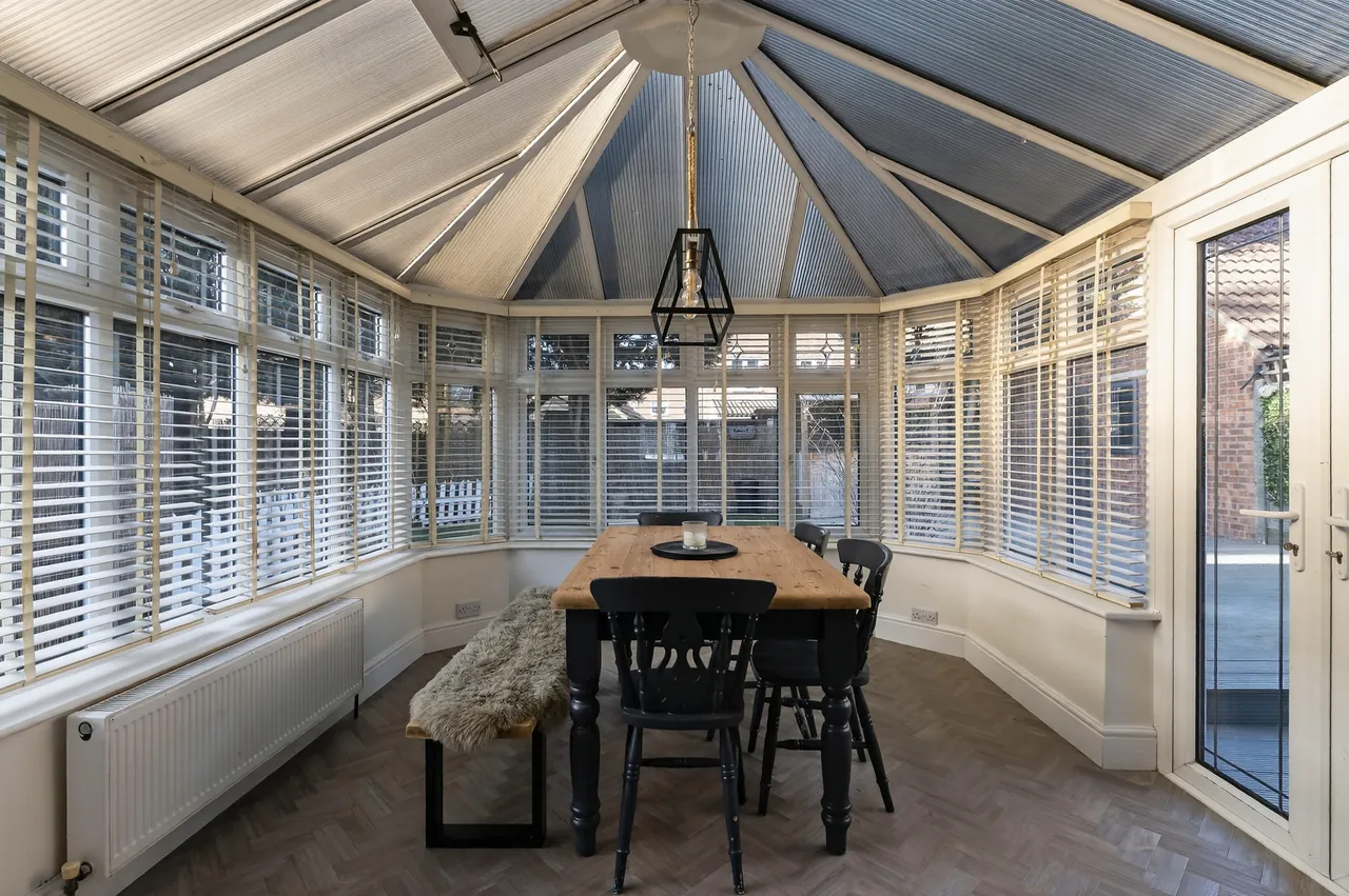 Medoc Close, Basildon, SS13, photo 9