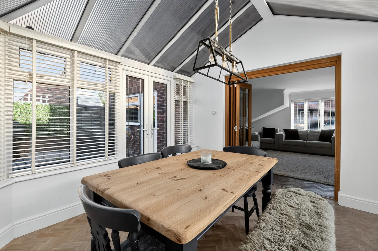 Medoc Close, Basildon, SS13, photo 8