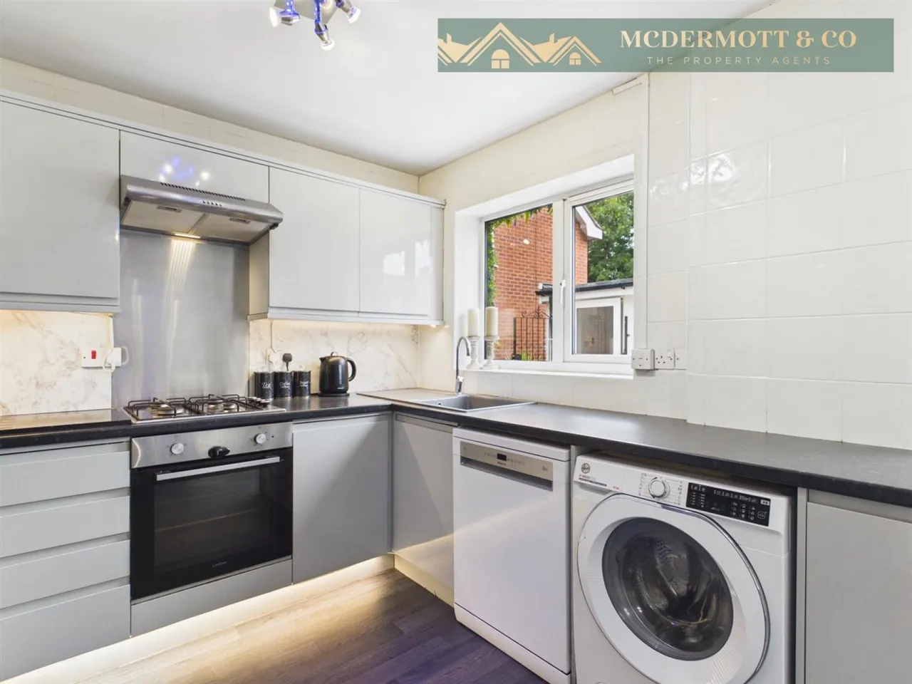 Mitchells Quay, Failsworth, M35, photo 16