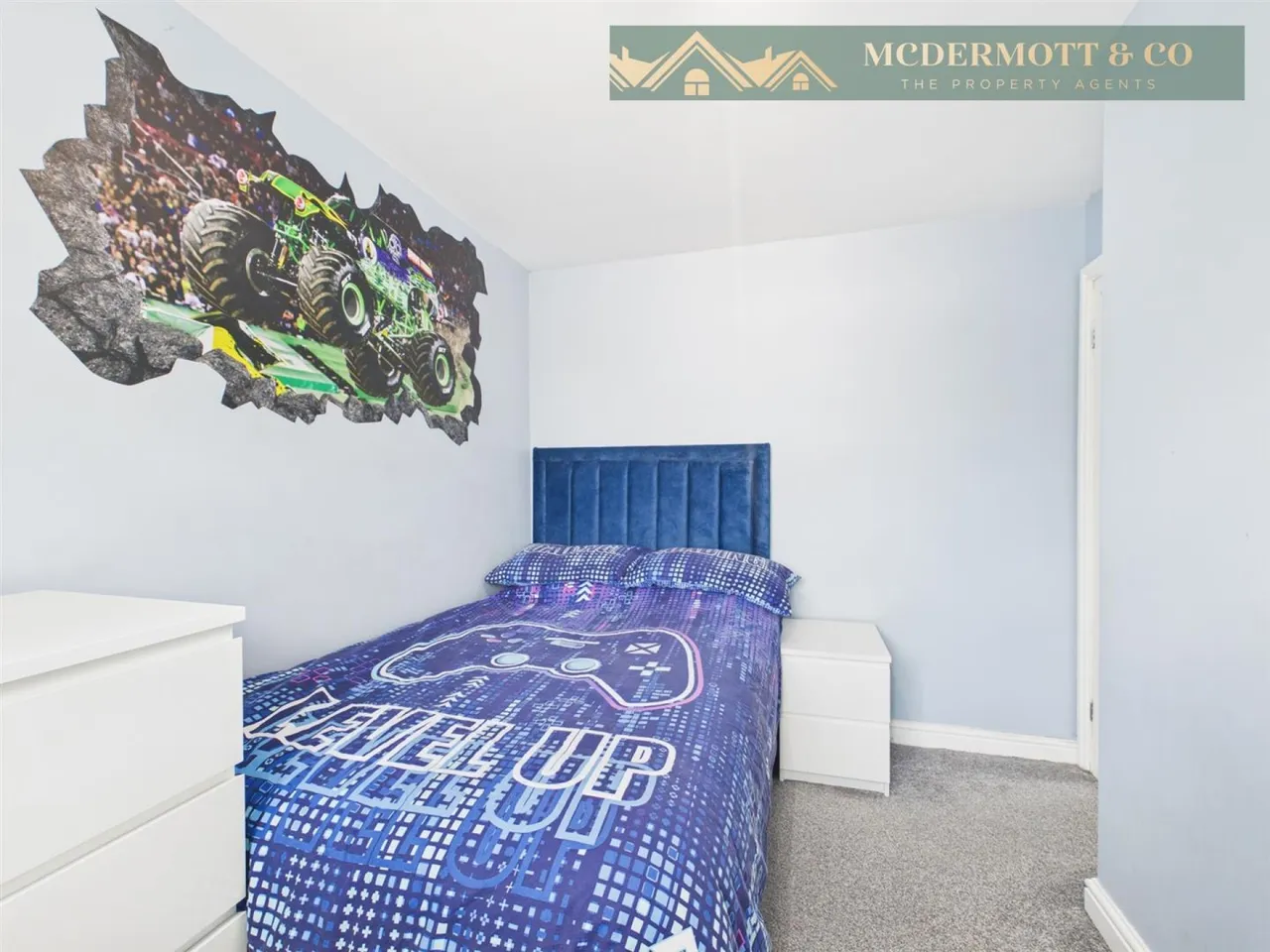 Mitchells Quay, Failsworth, M35, photo 23