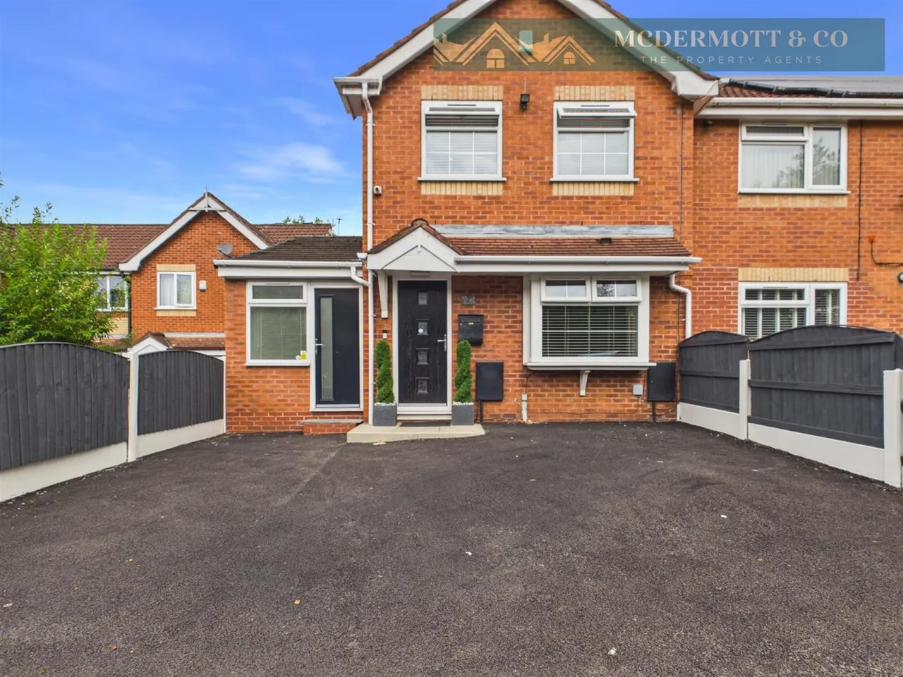 Mitchells Quay, Failsworth, M35, photo 11