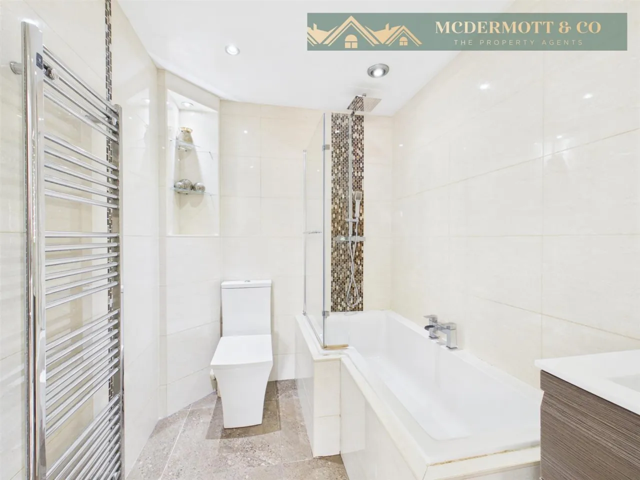 Mitchells Quay, Failsworth, M35, photo 7