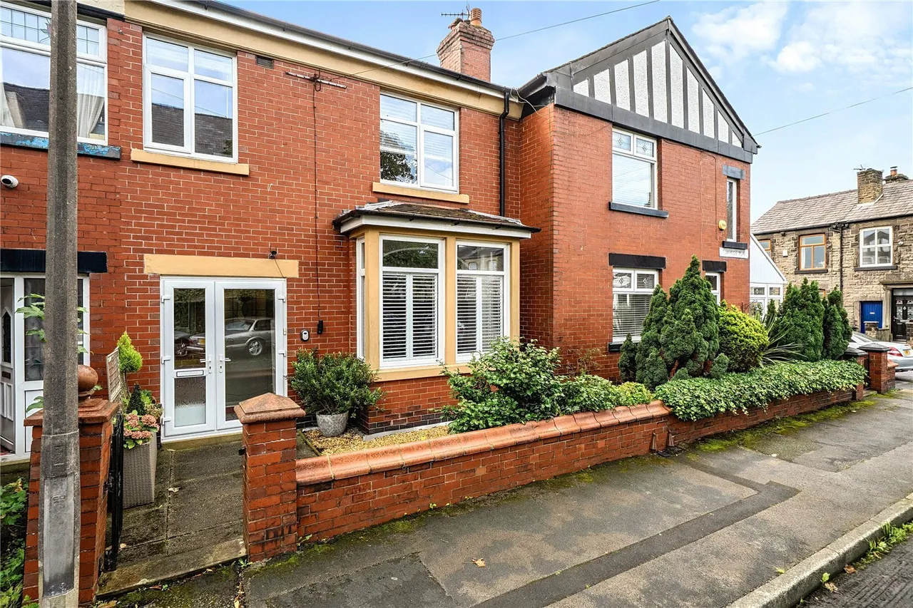 3 bed house for sale — St. James Place, Chorley, Lancashire, PR6