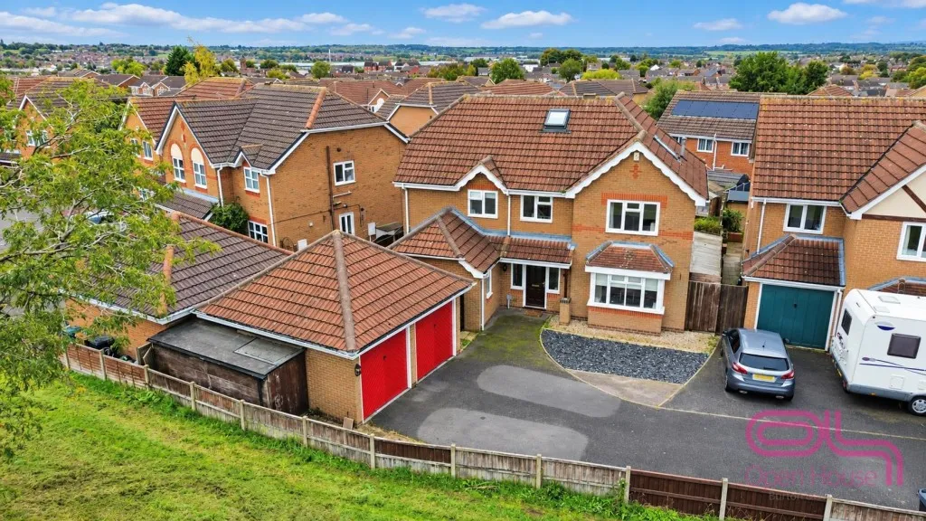 6 bed house for sale, Redhill Lodge Road, Newhall, DE11