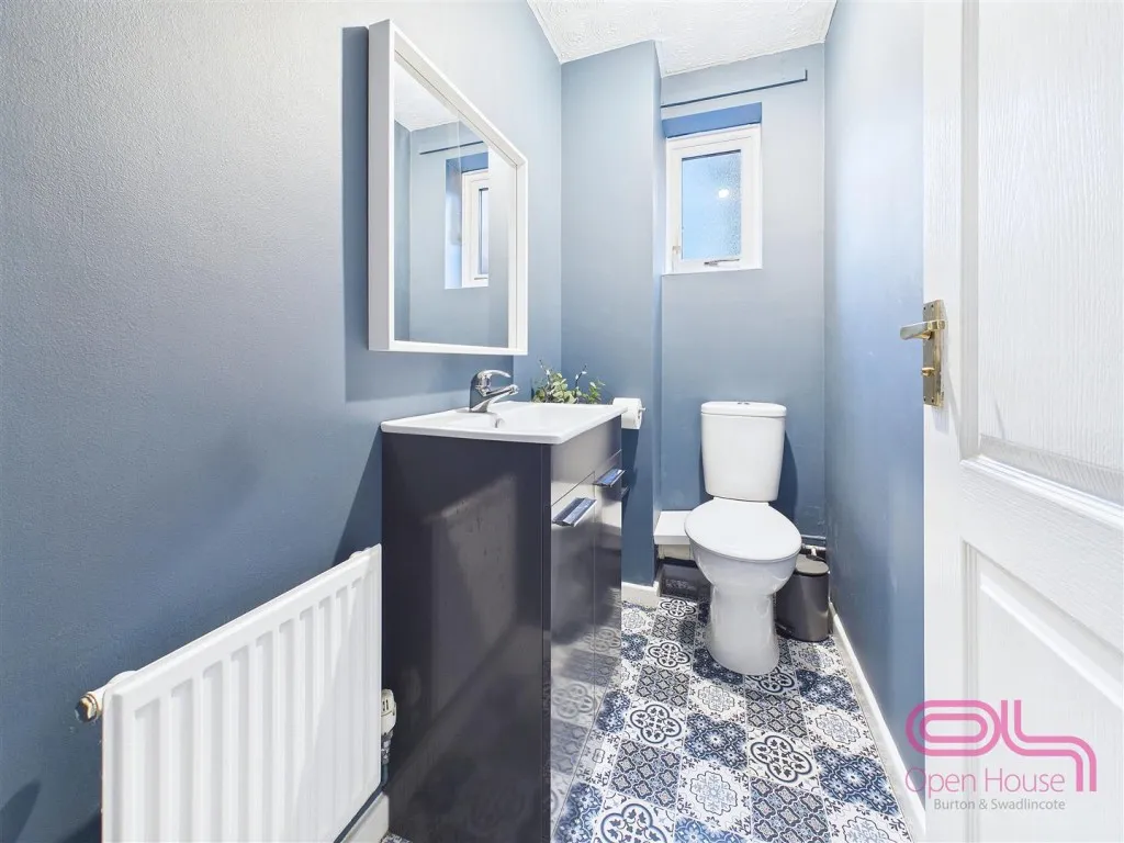 Redhill Lodge Road, Newhall, DE11, photo 16