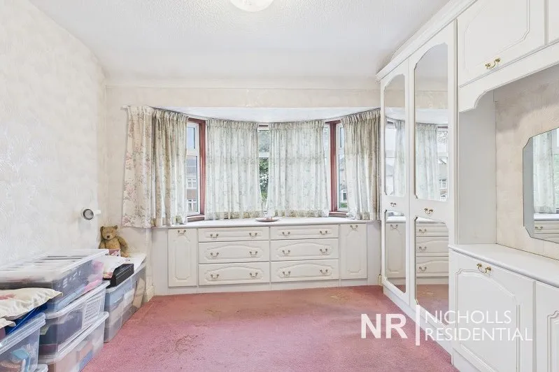 Walton Avenue, North Cheam, SM3, photo 10