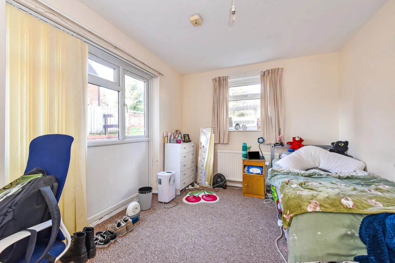 Stanmore Lane, SO22, photo 13
