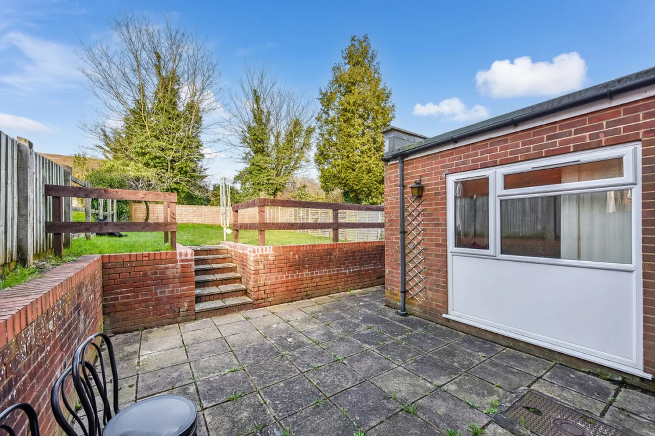 Stanmore Lane, SO22, photo 17
