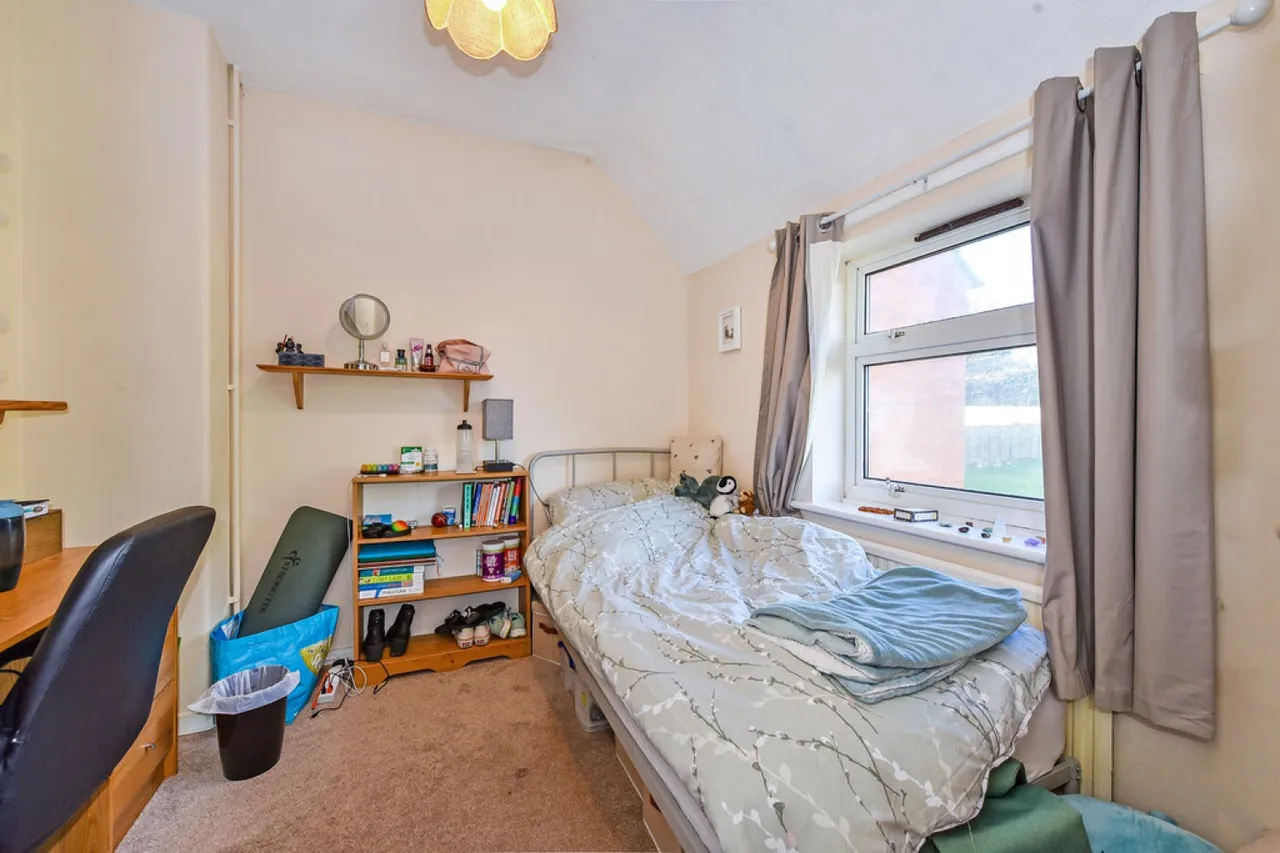 Stanmore Lane, SO22, photo 12