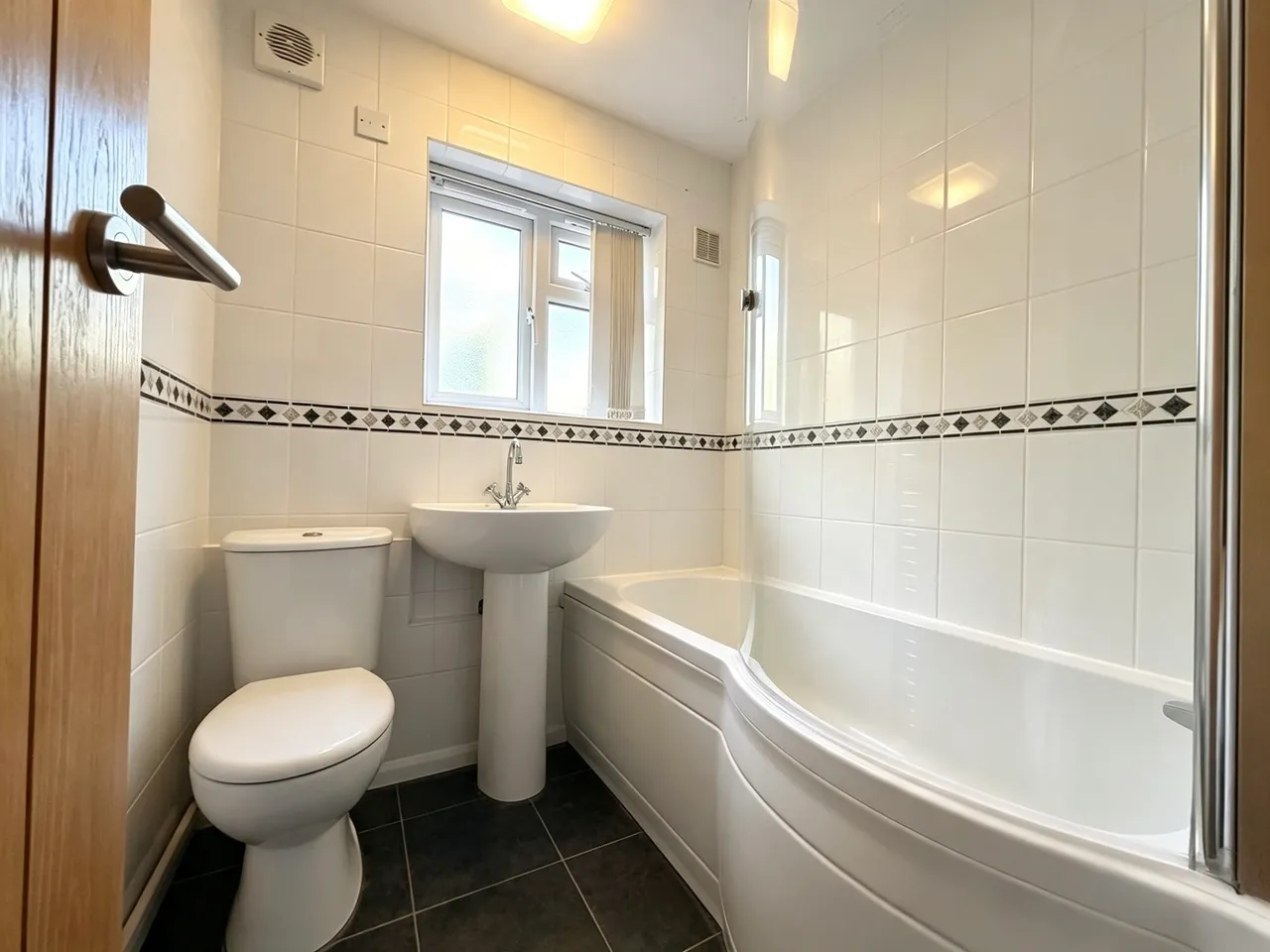 Margaret Road, Exeter, photo 6