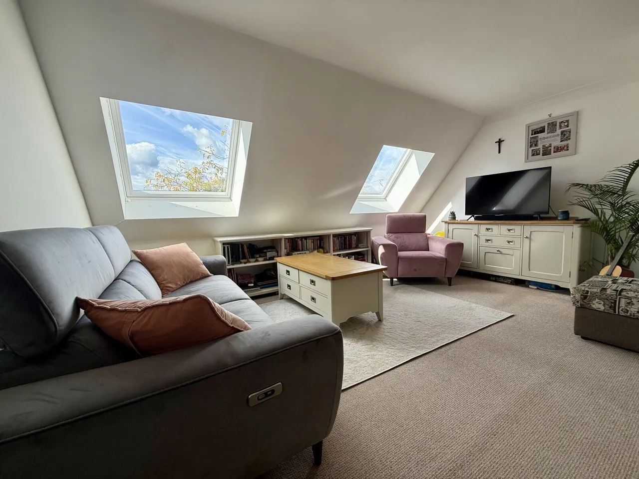 Adam Court, Henley-On-Thames, RG9, photo 5
