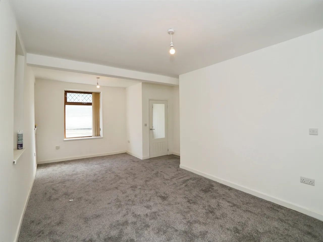 High Street, Ferndale, CF43, photo 7
