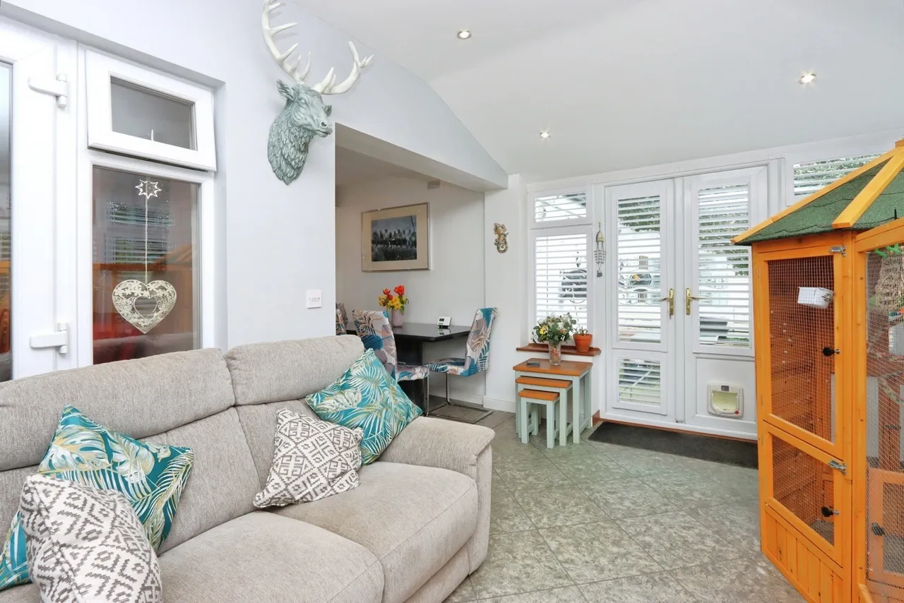 Bocking Lane, Sheffield, S8, photo 10