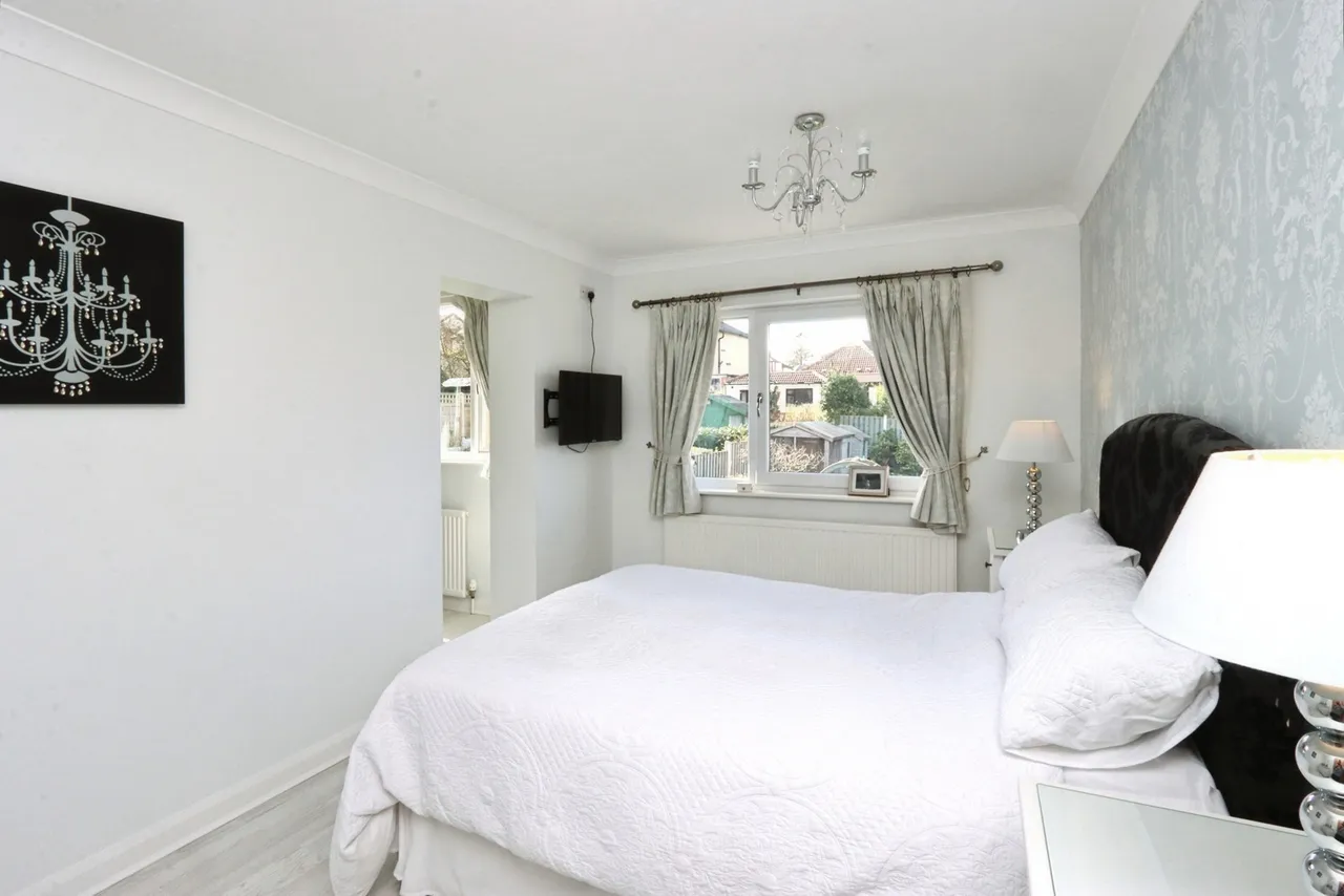 Bocking Lane, Sheffield, S8, photo 15