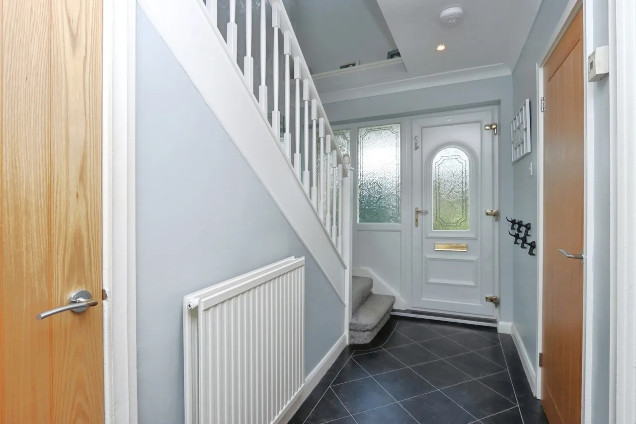 Bocking Lane, Sheffield, S8, photo 6