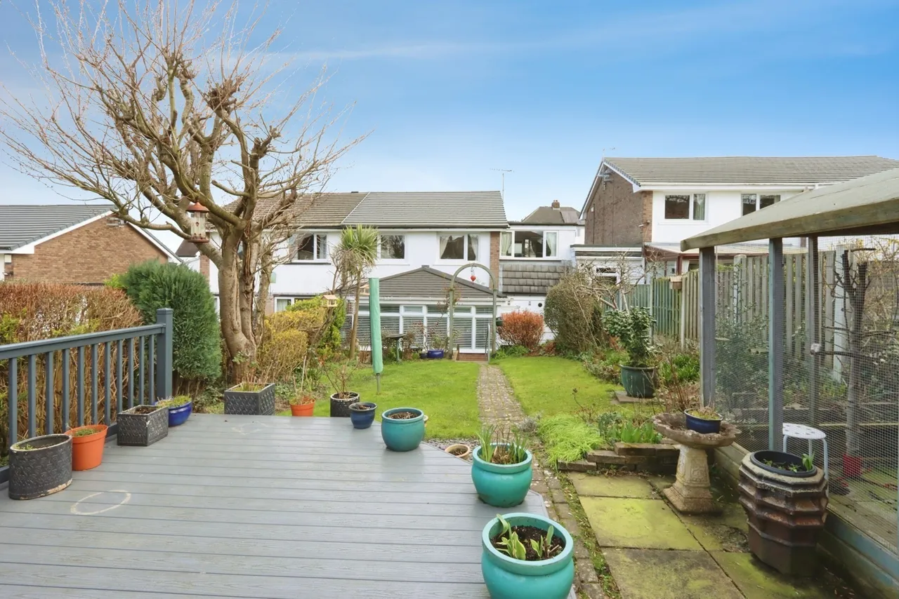 Bocking Lane, Sheffield, S8, photo 25