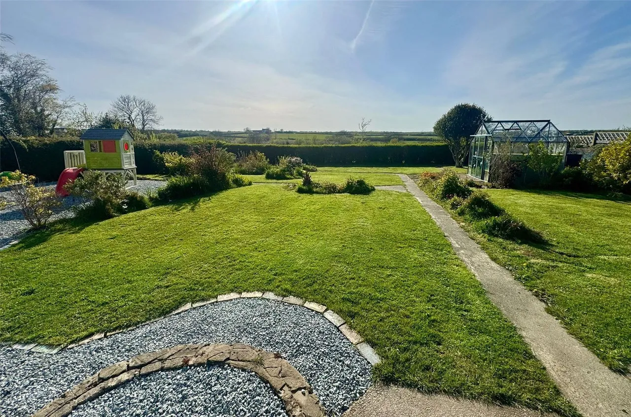 Llannerch-y-Medd, Sir Ynys Mon, LL71, photo 12