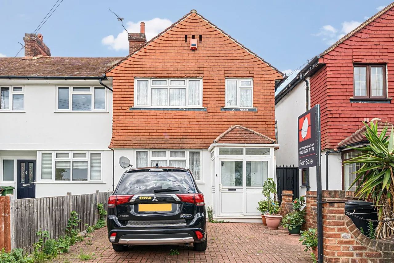 3 bed house for sale — Bearstead Rise, SE4