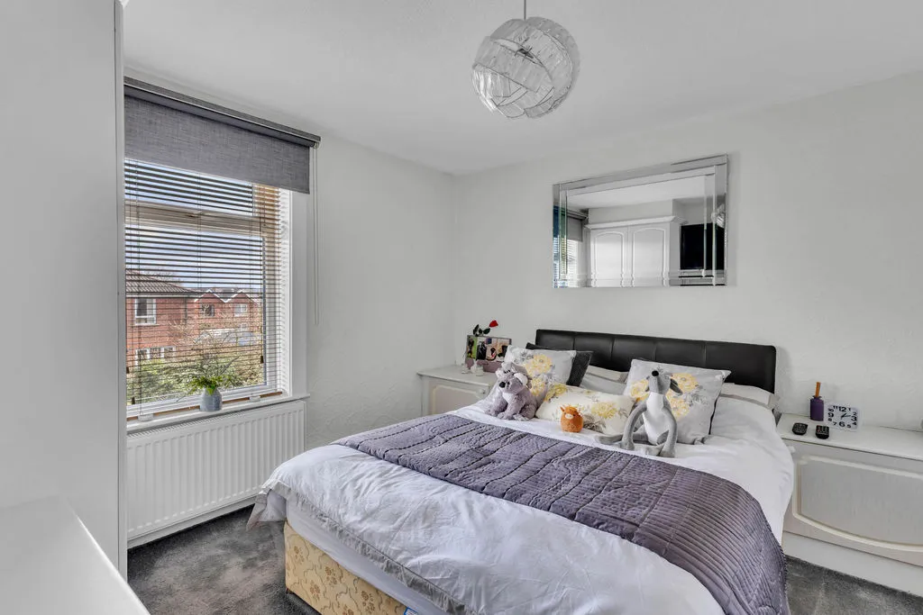 Newark Road, Rochdale OL12 0AU, photo 11