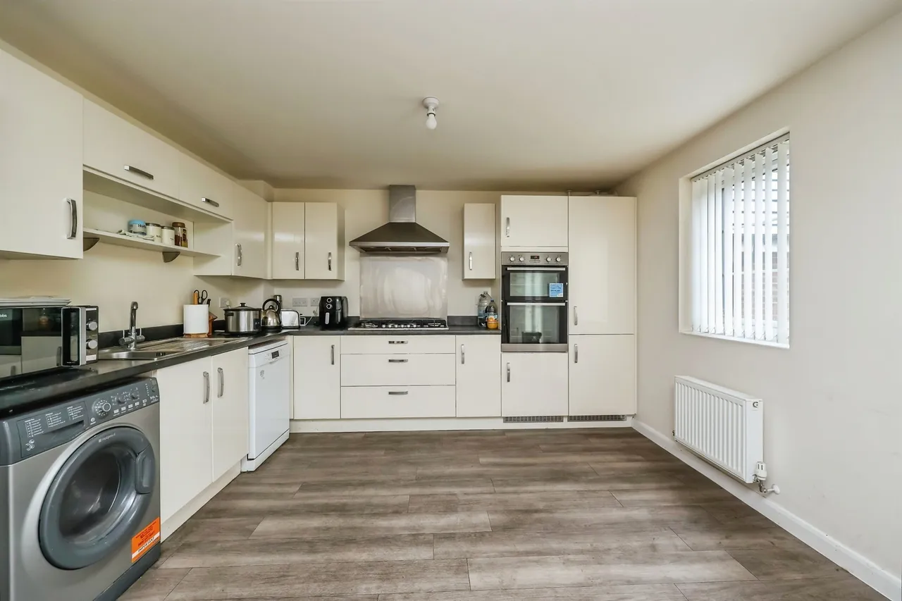 Kenbrook Road, Hucknall, NG15, photo 7